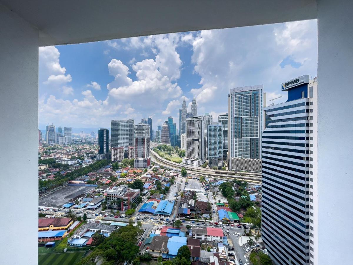 Vortex Suites Klcc Della Kuala Lumpur Exterior photo